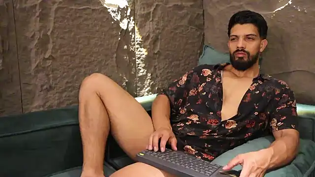 Snapshot of DannSaenz chatting on March 6, 2025, 2:08 pm DannSaenz online show from March 6, 2025, 2:08 pm