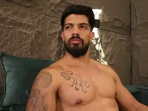 Snapshot of DannSaenz chatting on March 13, 2025, 1:21 am DannSaenz online show from March 13, 2025, 1:21 am