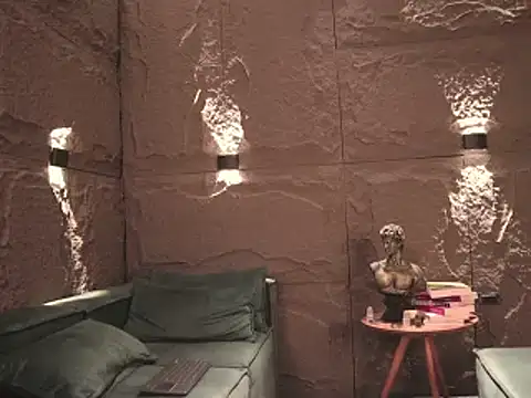 Snapshot of DannSaenz chatting on March 16, 2025, 10:11 am DannSaenz online show from March 16, 2025, 10:11 am