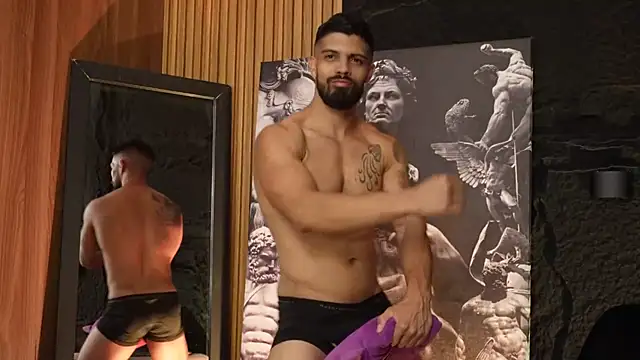 Snapshot of DannSaenz chatting on September 12, 2025, 3:56 pm DannSaenz online show from September 12, 2025, 3:56 pm