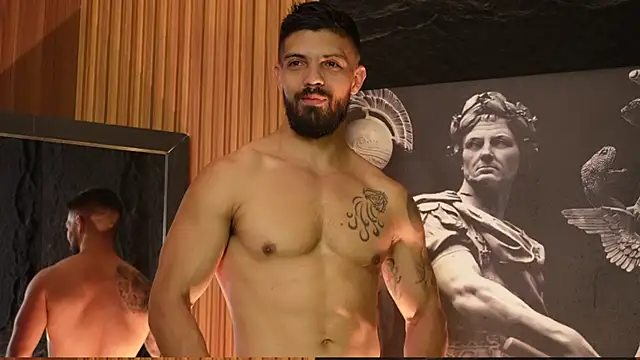 Snapshot of DannSaenz chatting on September 15, 2025, 12:38 pm DannSaenz online show from September 15, 2025, 12:38 pm