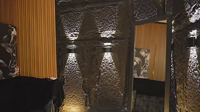 Snapshot of DannSaenz chatting on October 3, 2025, 2:36 pm DannSaenz online show from October 3, 2025, 2:36 pm