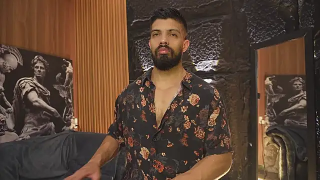 Snapshot of DannSaenz chatting on October 10, 2025, 11:53 am DannSaenz online show from October 10, 2025, 11:53 am