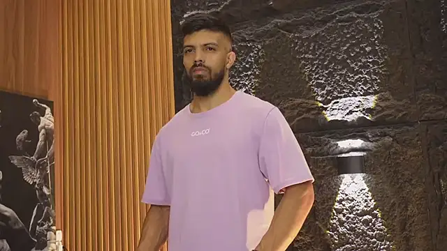 Snapshot of DannSaenz chatting on October 14, 2025, 1:12 pm DannSaenz online show from October 14, 2025, 1:12 pm