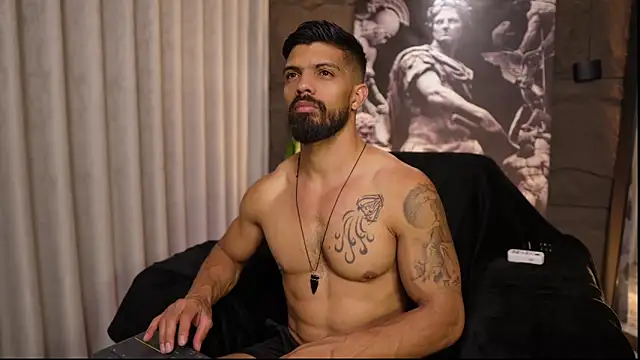 Snapshot of DannSaenz chatting on March 6, 2026, 4:14 pm DannSaenz online show from March 6, 2026, 4:14 pm