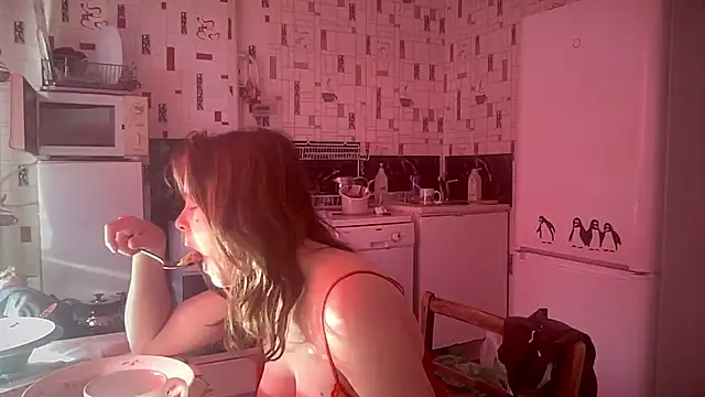 Diamond Tyler online show from April 30, 2026, 2:51 am
