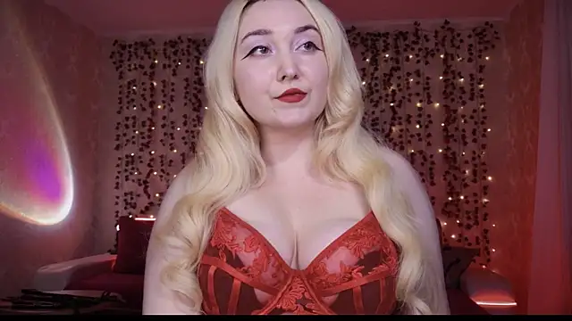 Snapshot of AllisonBlack_ chatting on October 26, 2025, 7:31 pm AllisonBlack online show from October 26, 2025, 7:31 pm