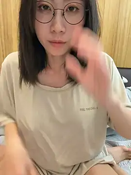 Ashepova000 online show from February 5, 2026, 1:49 pm