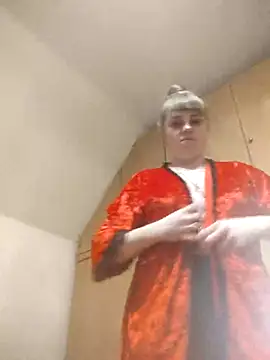 CoddessCrystal online show from February 4, 2026, 7:31 pm