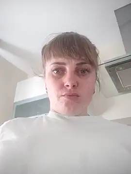 CoddessCrystal online show from February 13, 2026, 9:16 am