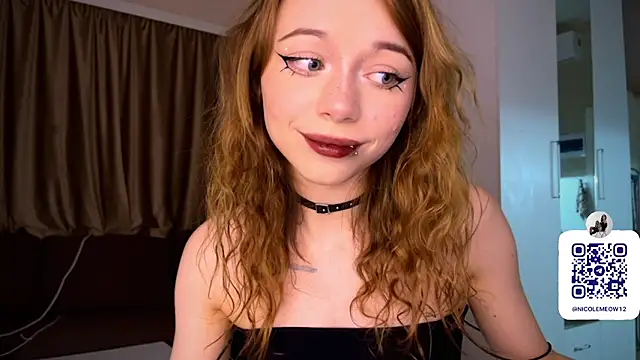  SofiaBrown online show from November 24, 2025, 3:23 pm