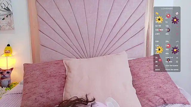 Snapshot of Kasumikimura chatting on February 14, 2026, 3:36 am Kasumikimura online show from February 14, 2026, 3:36 am