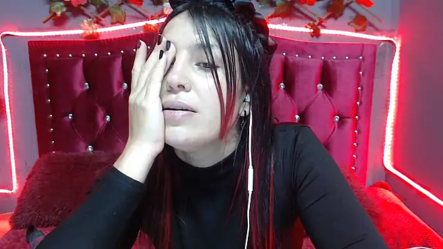 Melani cute02 online show from February 12, 2025, 3:51 am