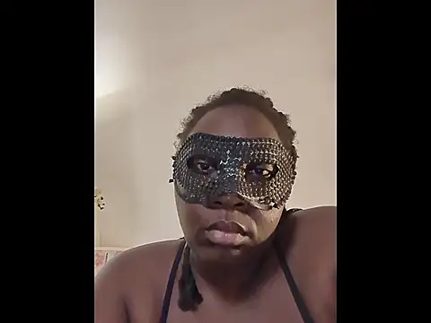 gymyagirlll online show from April 29, 2026, 1:37 pm