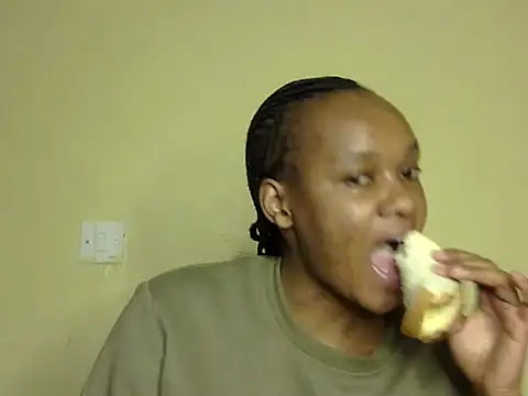 Jay Vee online show from July 21, 2026, 5:54 am