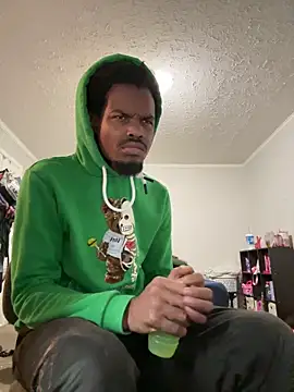 Snapshot of zerodaddydom chatting on January 5, 2025, 7:17 pm zerodaddydom online show from January 5, 2025, 7:17 pm