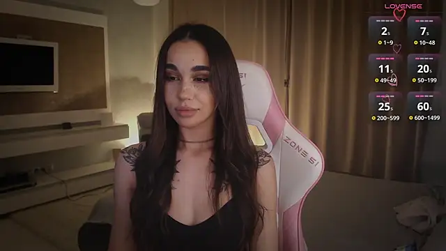 Snapshot of march_mellow chatting on February 20, 2025, 8:14 pm march mellow online show from February 20, 2025, 8:14 pm