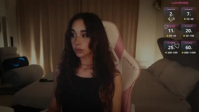 Snapshot of march_mellow chatting on March 6, 2025, 10:36 pm march mellow online show from March 6, 2025, 10:36 pm