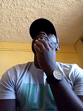 Snapshot of ClinDi chatting on March 14, 2025, 11:34 am ClinDi online show from March 14, 2025, 11:34 am