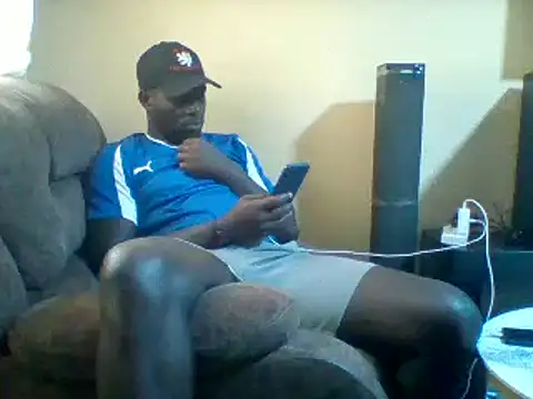 Snapshot of ClinDi chatting on October 23, 2025, 12:15 pm ClinDi online show from October 23, 2025, 12:15 pm