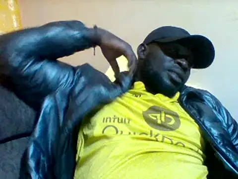 Snapshot of ClinDi chatting on November 23, 2025, 2:50 pm ClinDi online show from November 23, 2025, 2:50 pm