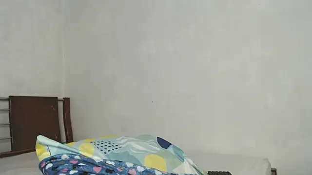 Snapshot of aleja_rythm chatting on May 12, 2026, 6:49 pm aleja rythm online show from May 12, 2026, 6:49 pm