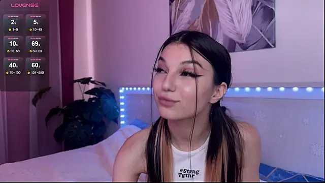 Veronica leal online show from July 19, 2026, 9:35 am
