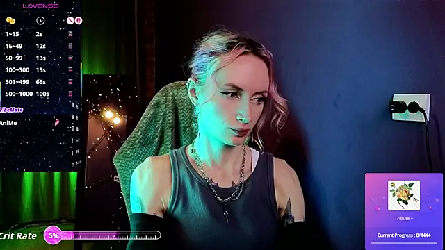  HelenCarter online show from May 12, 2026, 8:17 pm