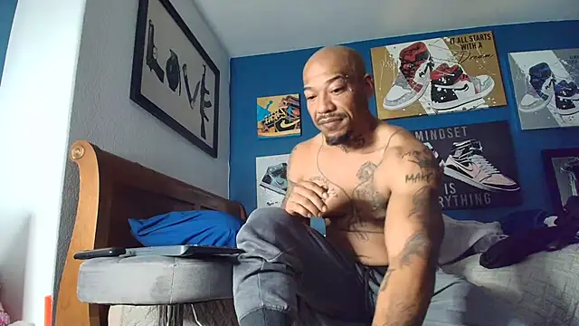 athephenomenal1 online show from November 21, 2025, 11:42 am