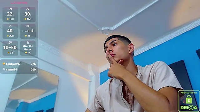 Snapshot of Valerio_20 chatting on December 4, 2024, 11:46 pm Valerio 20 online show from December 4, 2024, 11:46 pm