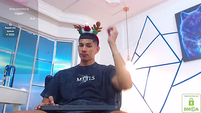 Snapshot of Valerio_20 chatting on December 9, 2024, 8:23 pm Valerio 20 online show from December 9, 2024, 8:23 pm