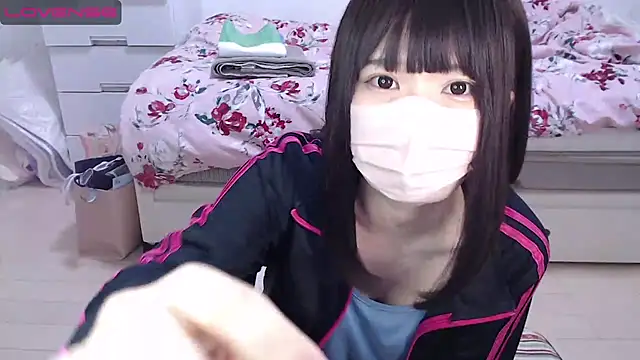 Snapshot of AMI___oO chatting on February 21, 2025, 8:05 pm AMI oO online show from February 21, 2025, 8:05 pm