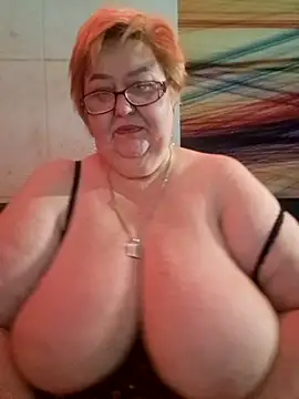 Snapshot of Awn290668 chatting on January 9, 2025, 8:33 pm Awn290668 online show from January 9, 2025, 8:33 pm