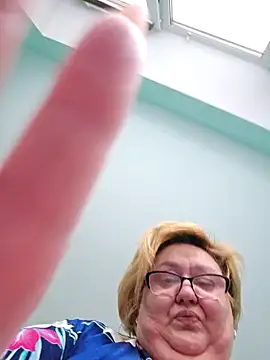 Snapshot of Awn290668 chatting on March 4, 2025, 8:24 am Awn290668 online show from March 4, 2025, 8:24 am