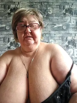 Snapshot of Awn290668 chatting on March 18, 2025, 5:52 am Awn290668 online show from March 18, 2025, 5:52 am