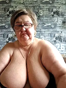 Snapshot of Awn290668 chatting on March 19, 2025, 5:41 am Awn290668 online show from March 19, 2025, 5:41 am