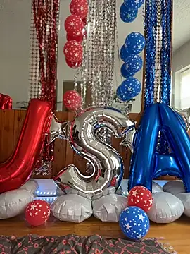 Snapshot of Blazerina chatting on July 4, 2026, 5:30 pm Blazerina online show from July 4, 2026, 5:30 pm