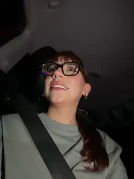 Snapshot of veronicaapink chatting on October 21, 2025, 1:06 am veronicaapink online show from October 21, 2025, 1:06 am