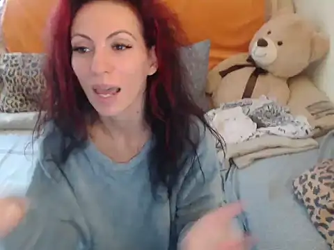 Emmatoo online show from September 30, 2025, 12:10 pm