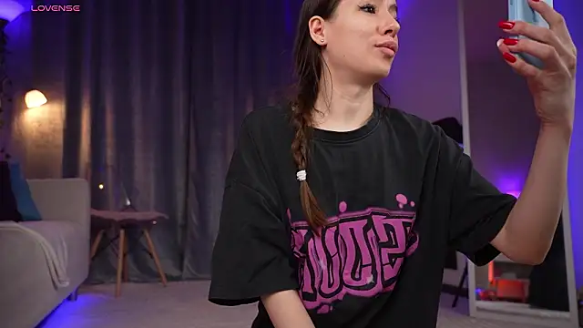 Snapshot of Amely_Young chatting on March 12, 2026, 1:23 am Amely Young online show from March 12, 2026, 1:23 am