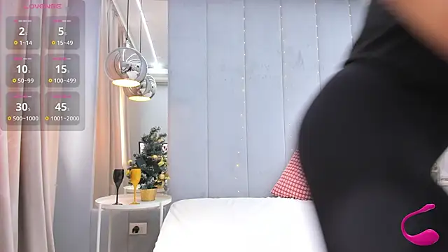 Snapshot of Jessy_Jo chatting on February 16, 2025, 7:15 am Jessy Jo online show from February 16, 2025, 7:15 am