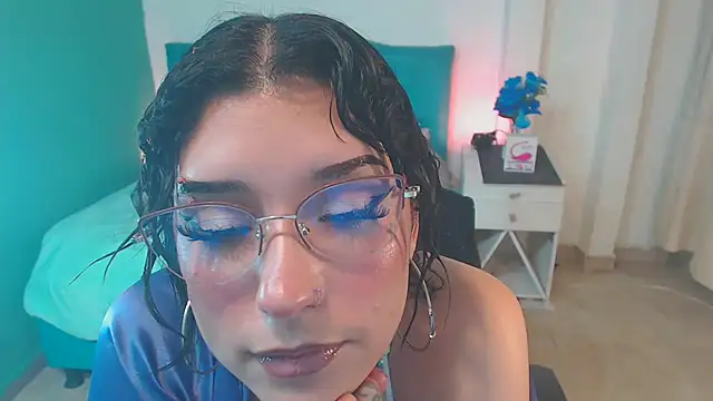 Cinthya-Gomez6 online show from March 14, 2025, 7:44 pm