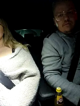 publicpaar online show from December 17, 2024, 10:11 pm