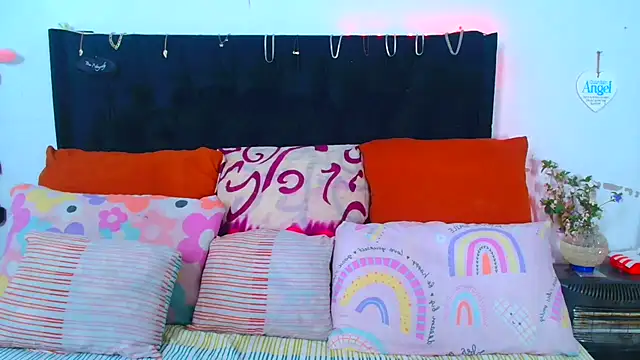 SAVAGExBOO online show from September 12, 2025, 10:10 pm