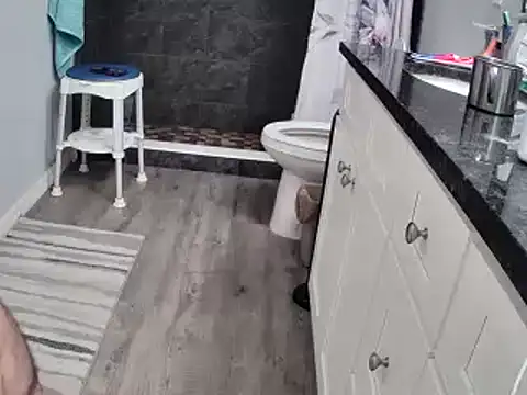 lou63ponce online show from February 28, 2025, 4:53 pm