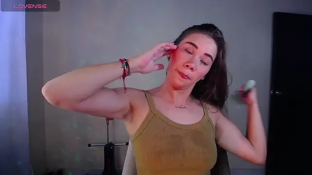 sashaHarding11 online show from September 12, 2025, 8:53 pm