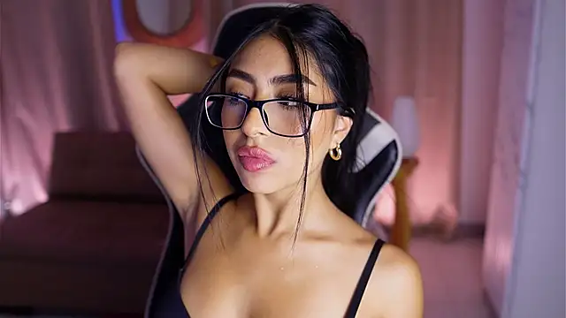 Sara albrecht online show from January 21, 2025, 12:18 pm