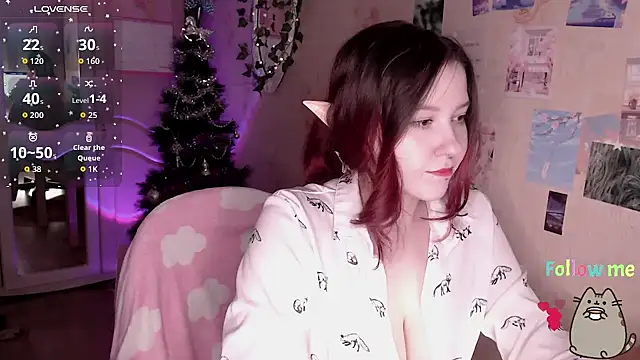 Snapshot of ___CLARY___ chatting on December 16, 2025, 9:31 pm CLARY online show from December 16, 2025, 9:31 pm