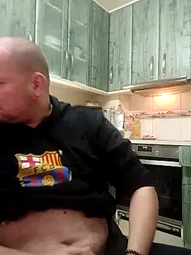 lobito1997 online show from February 23, 2026, 5:27 am