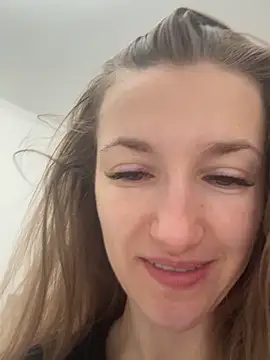Snapshot of KateRedgar chatting on May 30, 2026, 2:36 pm KateRedgar online show from May 30, 2026, 2:36 pm
